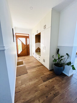 Reality KOMPLEX s.r.o., Vám ponúka na predaj moderný 4-izbov - 11