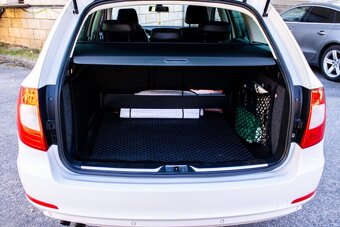 Škoda Superb Combi 1.6 TDI GreenLine - 11