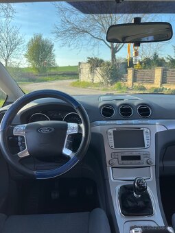 Ford S-MAX 2.0TDCI - 11