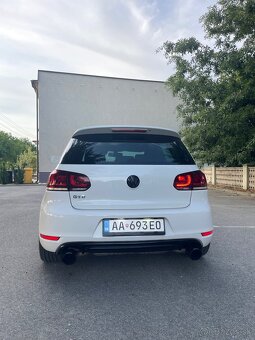 VW Golf 6 GTD - 11