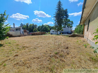 Historická kúria v obci Hruboňovo čaká na nový život - 11