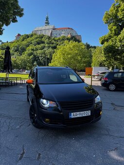 Volkswagen touran cross 2,0 TDi 103 kW - 11