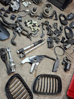 Rozpredám bmw x5 e53 - 11