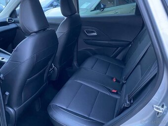 MG ZS HEV+ Exclusive - 11