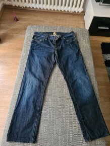 Panske jeansy Hugo Boss, tricko a mikina Hugo Boss - 11