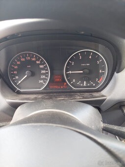 bmw 1 e 87 1.8i 95kw automat - 11