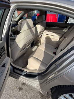 BMW 740xd - 11