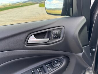 Ford Kuga AWD 2.0 ecoboost - 11