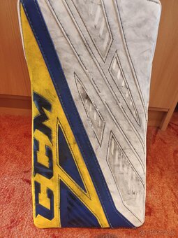 Brankárska lapačka a vyrážačka CCM, Axis a Eflex 4, custom - 11