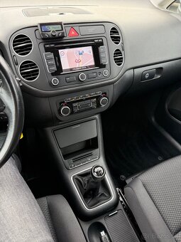 Volkswagen Golf Plus 1.6TDI Comfortline - 11