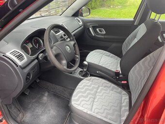 Škoda Fabia Kombi 1,6 benzín M5 - 11