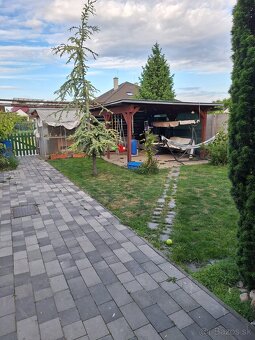 Viacgeneračný 6-izbový dom - 11