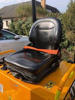 Kolový dumper JCB 1T - 2S5 - 11