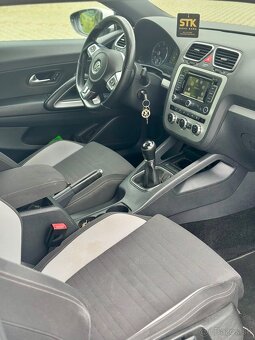Volkswagen Scirocco 2.0 TDI LIFE - 11