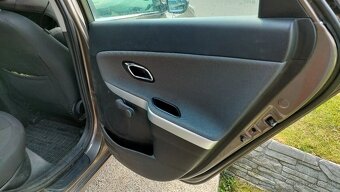 KIA ceed SW; diesel; manual; 2015/132000km - 11