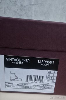 Dr. Martens MIE EU39 - 11