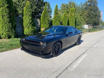 Dodge Challenger 5.7 Hemi V8 Super Track Pack - 11