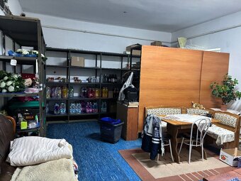 NA PREDAJ – Polyfunkčný podnikateľský objekt - 11