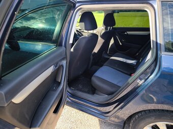 Volkswagen Passat B7 - 11