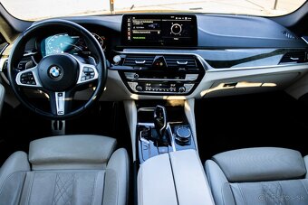 BMW M550i xDrive - Odpočet DPH, Záruka - 11