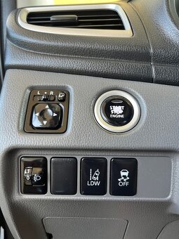 Mitsubishi L200 2,4 DI-D 133kw 4x4 automat - 11
