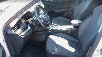 Škoda Octavia Combi 2.0 TDI Ambition DSG - 11