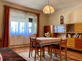 Rodinný dom s veľkou záhradou /1054 m2/, Kolárovo - 11