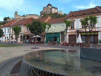 Prenájom obchodných priestorov v centre Trenčína-Mierové n. - 11