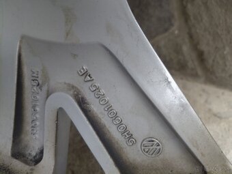 Originál elektrony R18 - 11