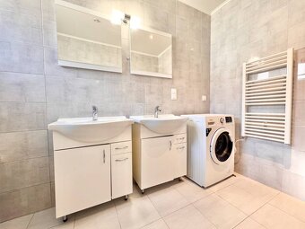 Predaj: Rodinný dom typu bungalov - zabývaná novostavba v Gb - 11