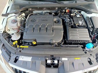 Škoda Octavia 3 1,6 TDI DSG CHROM NAVI LED MATRIX KAMERA TOP - 11
