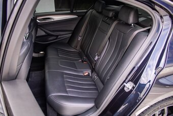 BMW G30 Rad 5 M550d XDrive A/T - 11