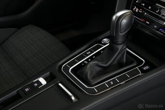 VW Passat Variant 2.0TDI 110kW DSG ACC Kamera Dynaudio Tažné - 11
