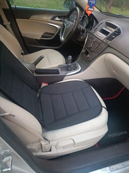 Opel Insignia - 11