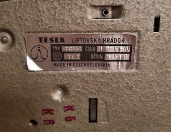 Bakelitový telefon TESLA z roku 1978 - 11