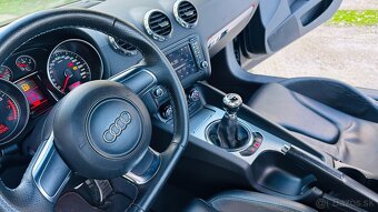 Audi TT Coupe 2.0TFSI - 11