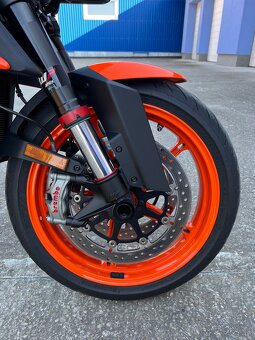 KTM SUPERDUKE 1290 R Orange 2022 v záruke, odpočet DPH - 11