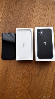 Iphone 11 128Gb ciernej farby - 11