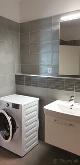 Prenájom 2izb. byt,BA - Záhorská Bystrica-Ostriežova ul. - 11