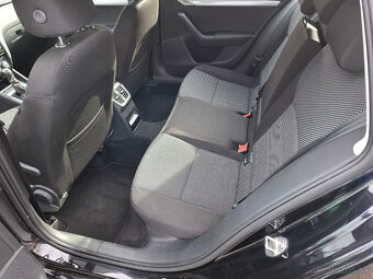 ŠKODA OCTAVIA COMBI 1,6 TDi r.v. 2016 - 11