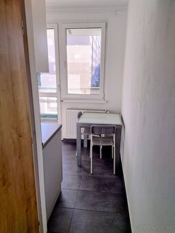Prenajmem 2 izbový byt - Černyševského, Petržalka - 11