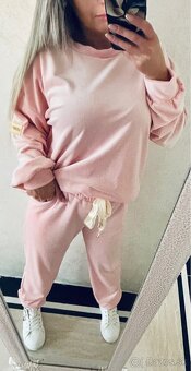 Damska talianska velurova suprava babypink - 11