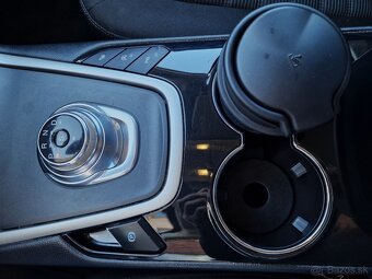 Ford Galaxy 2.0TDCi 150 Titanium A/T8 110KW SR Prvý majiteľ - 11