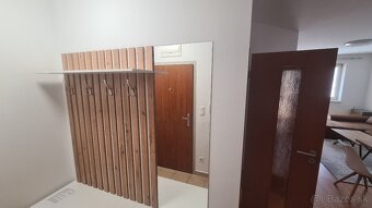 Predám 2-izbový byt v Petržalke na Šustekovej - 11