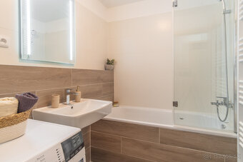 Na prenájom 2-izbový byt v Poprade s parkovacím miestom - 11