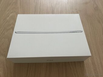 Predám Apple iPad 6. generácie (32 GB, Wi-Fi, Silver) - 11