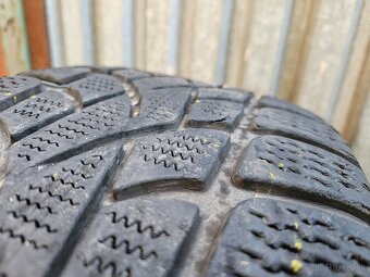 Zimné pneumatiky DUNLOP 3D - 235/65 r17 104H - 11