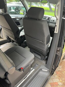 Volkswagen T5 Multivan - 11