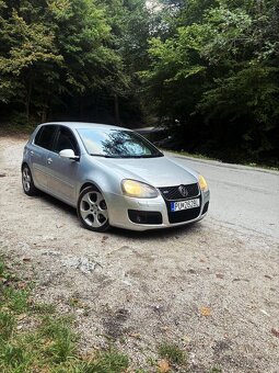 Volkswagen golf - 11