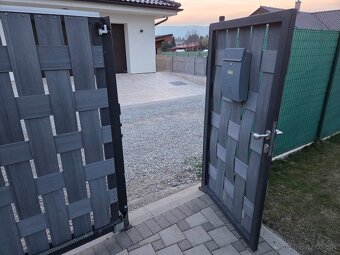 samonosná posuvná brána a bránička - 11